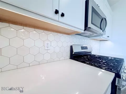 Kitchen - 858 Accolade Loop, Belgrade, MT 59714 photo 9 of 9