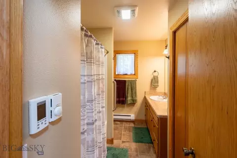 Bath - Undisclosed, Mcleod, MT 59062 photo 2 of 3
