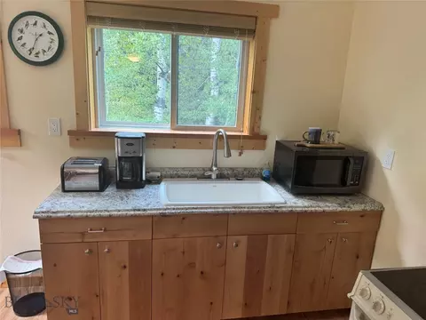 Kitchen - Undisclosed, Mcleod, MT 59062 photo 2 of 2