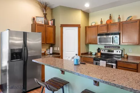 Kitchen - 4369 Brookside Ln #B, Bozeman, MT 59718 photo 3 of 5