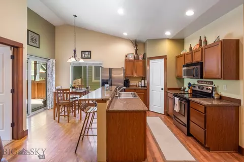 Kitchen - 4369 Brookside Ln #B, Bozeman, MT 59718 photo 2 of 5
