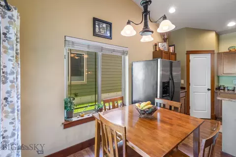 Dining - 4369 Brookside Ln #B, Bozeman, MT 59718 photo 2 of 3