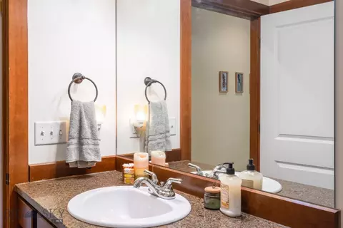 Bath - 4369 Brookside Ln #B, Bozeman, MT 59718 photo 3 of 3
