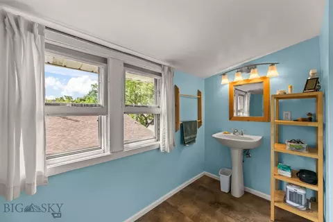 Bath - 518 1st Ave E, Three Forks, MT 59752 photo 2 of 4