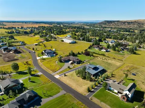 View/Area - 596 Kermodi St, Bozeman, MT 59715 photo 6 of 11