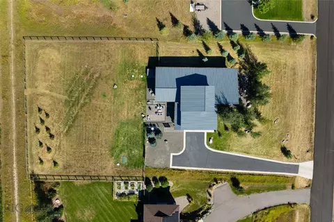 View/Area - 596 Kermodi St, Bozeman, MT 59715 photo 2 of 11