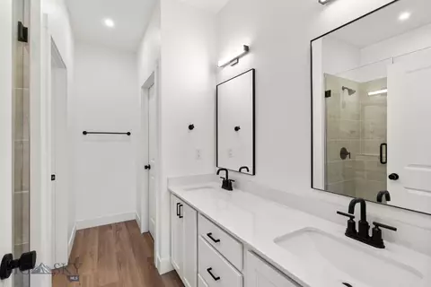 Bath - 725 Spaniel Ln, Belgrade, MT 59714 photo 1 of 1