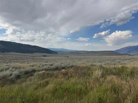 7172 Jensen Rd, Cameron, MT 59720 photo 3