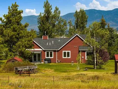 Exterior - 1500 Rainbow Rd, Bozeman, MT 59715 photo 3 of 14