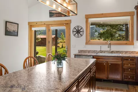 Kitchen - 1500 Rainbow Rd, Bozeman, MT 59715 photo 3 of 9