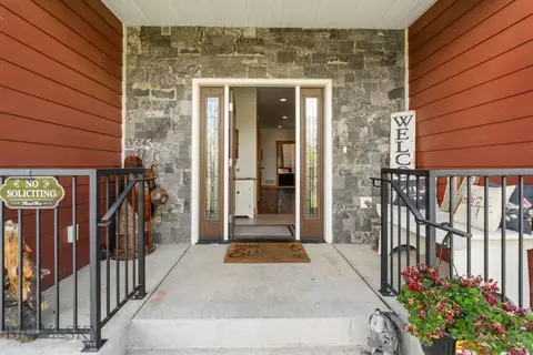 Exterior - 1500 Rainbow Rd, Bozeman, MT 59715 photo 4 of 14