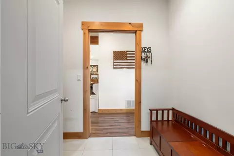 Entry Way - 1500 Rainbow Rd, Bozeman, MT 59715 photo 3 of 6