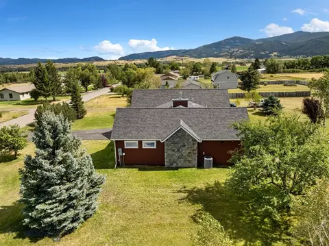 View/Area - 1500 Rainbow Rd, Bozeman, MT 59715 photo 2 of 3