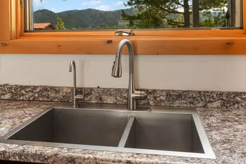Kitchen - 1500 Rainbow Rd, Bozeman, MT 59715 photo 7 of 9