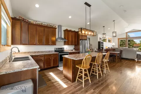 Kitchen - 1500 Rainbow Rd, Bozeman, MT 59715 photo 6 of 9