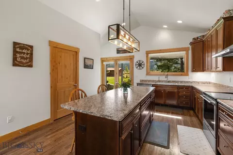 Kitchen - 1500 Rainbow Rd, Bozeman, MT 59715 photo 2 of 9