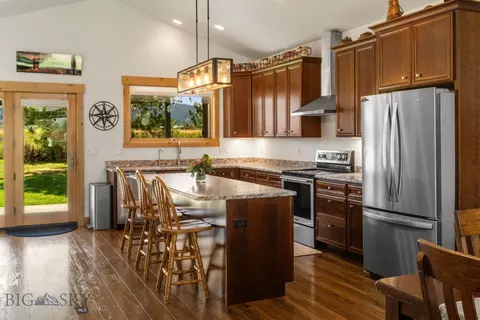 Kitchen - 1500 Rainbow Rd, Bozeman, MT 59715 photo 1 of 9