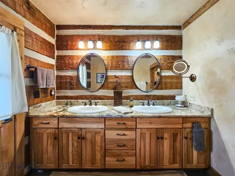 Bath - 1888 Boulder Rd, Mc Leod, MT 59052 photo 1 of 11