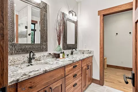 Bath - 112 Brownstone Loop, Big Sky, MT 59716 photo 15 of 19