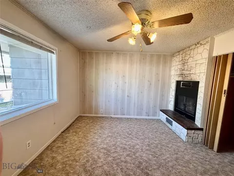 Living - 920 E Center St, Dillon, MT 59725 photo 3 of 4