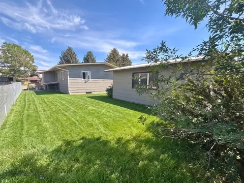 Exterior - 920 E Center St, Dillon, MT 59725 photo 3 of 4