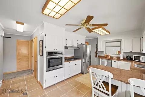 Kitchen - 650 E Morse St, Dillon, MT 59725 photo 4 of 4