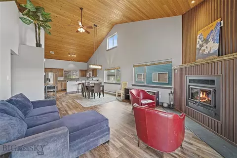 Living - 376 Candlelight Meadow Dr, Big Sky, MT 59716 photo 4 of 5