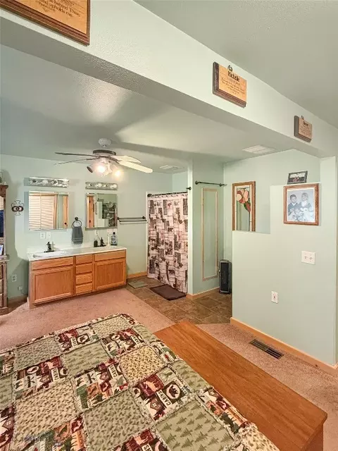 Bath - 485 N Main, Lima, MT 59739 photo 1 of 1