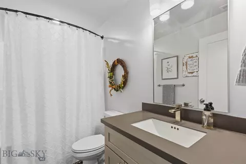 Bath - 20 Westgate Ave, Bozeman, MT 59718 photo 1 of 2