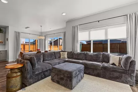 Living - 20 Westgate Ave, Bozeman, MT 59718 photo 3 of 3