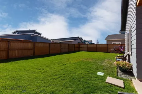 Exterior - 20 Westgate Ave, Bozeman, MT 59718 photo 9 of 11