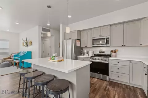 Kitchen - 20 Westgate Ave, Bozeman, MT 59718 photo 7 of 7