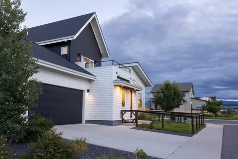 Exterior - 5589 Vaughn Dr, Bozeman, MT 59718 photo 7 of 15