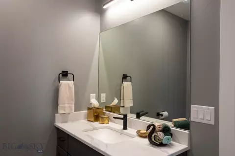 Bath - 5589 Vaughn Dr, Bozeman, MT 59718 photo 5 of 6