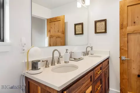 Bath - 607 Elm St, Three Forks, MT 59752 photo 4 of 4