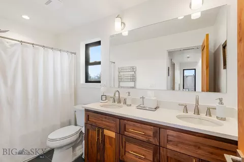 Bath - 607 Elm St, Three Forks, MT 59752 photo 3 of 4