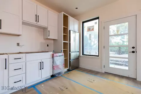 Kitchen - 3100 Durston Rd #CD, Bozeman, MT 59718 photo 8 of 10