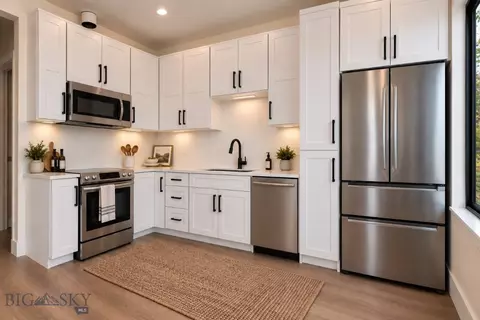 Kitchen - 3100 Durston Rd #CD, Bozeman, MT 59718 photo 4 of 10