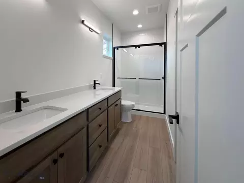 Bath - 856 Accolade Loop, Belgrade, MT 59714 photo 1 of 5
