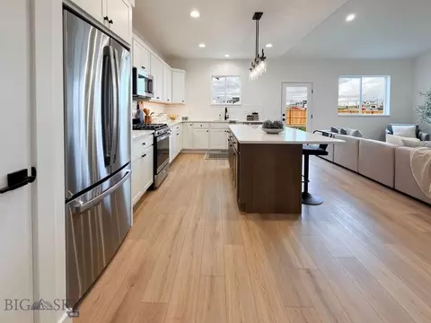 Kitchen - 856 Accolade Loop, Belgrade, MT 59714 photo 7 of 14