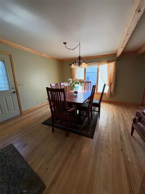Dining - 206 2nd E, Whitehall, MT 59759 photo 1 of 2