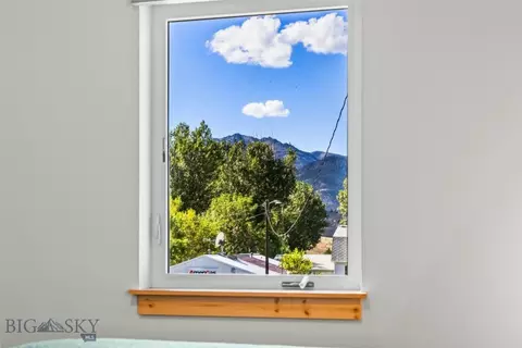 Other - 307 Spring St, Gardiner, MT 59030 photo 8 of 12