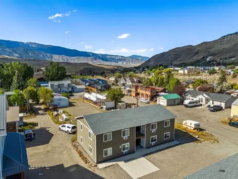 View/Area - 307 Spring St, Gardiner, MT 59030 photo 10 of 15