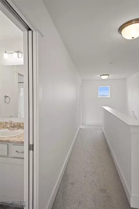 Entry Way - 2020 Jacobs St, Bozeman, MT 59718 photo 9 of 9