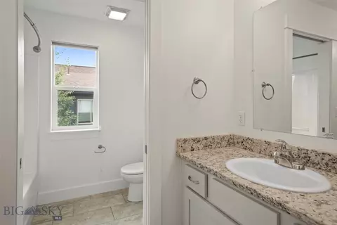 Bath - 2020 Jacobs St, Bozeman, MT 59718 photo 9 of 10