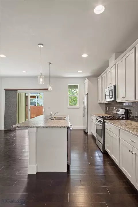 Kitchen - 2020 Jacobs St, Bozeman, MT 59718 photo 1 of 4