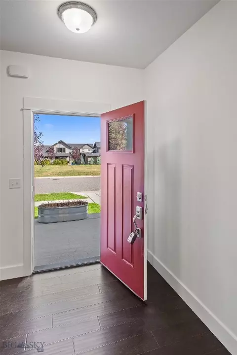 Entry Way - 2020 Jacobs St, Bozeman, MT 59718 photo 1 of 9