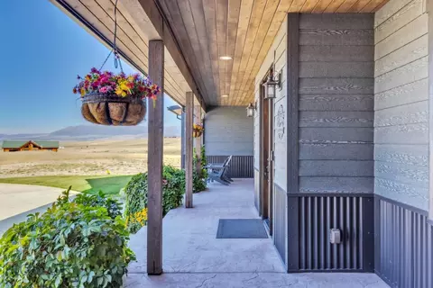 Exterior - 35 Skyview Ln, Townsend, MT 59644 photo 4 of 9