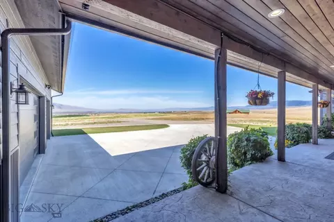 Exterior - 35 Skyview Ln, Townsend, MT 59644 photo 5 of 9