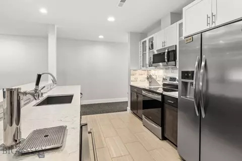 Kitchen - 1255 Candlelight Dr, Bozeman, MT 59718 photo 7 of 8